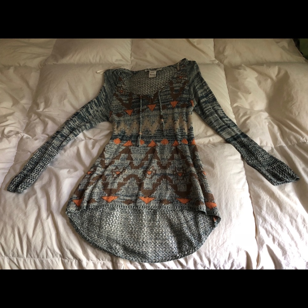 Light weight American rag sweater size S